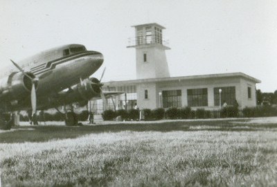 Aeronave Douglas DC-3 no antigo aeroporto de Birigüi