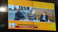 Comissão Processante recebe o prefeito Leandro Maffeis