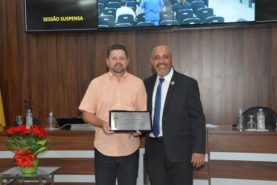 Treinador do Bandeirante recebe título Cidadão Biriguiense